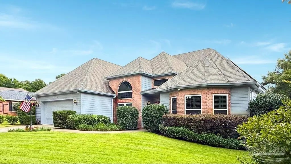 Photo of Listing #666958