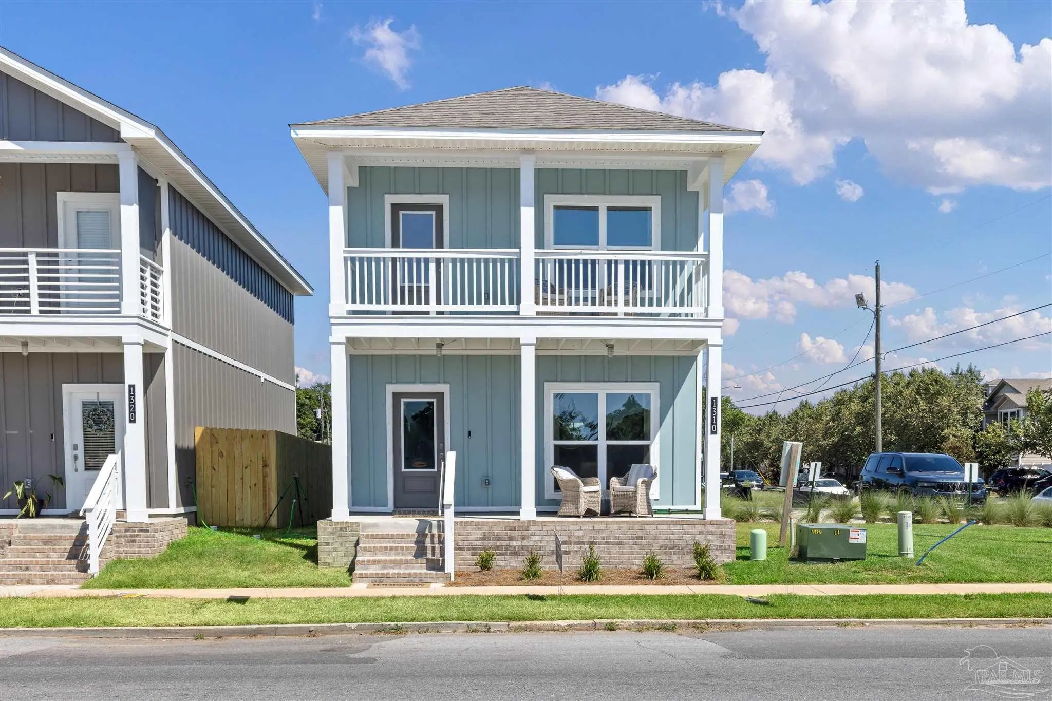 Photo of Listing #669477