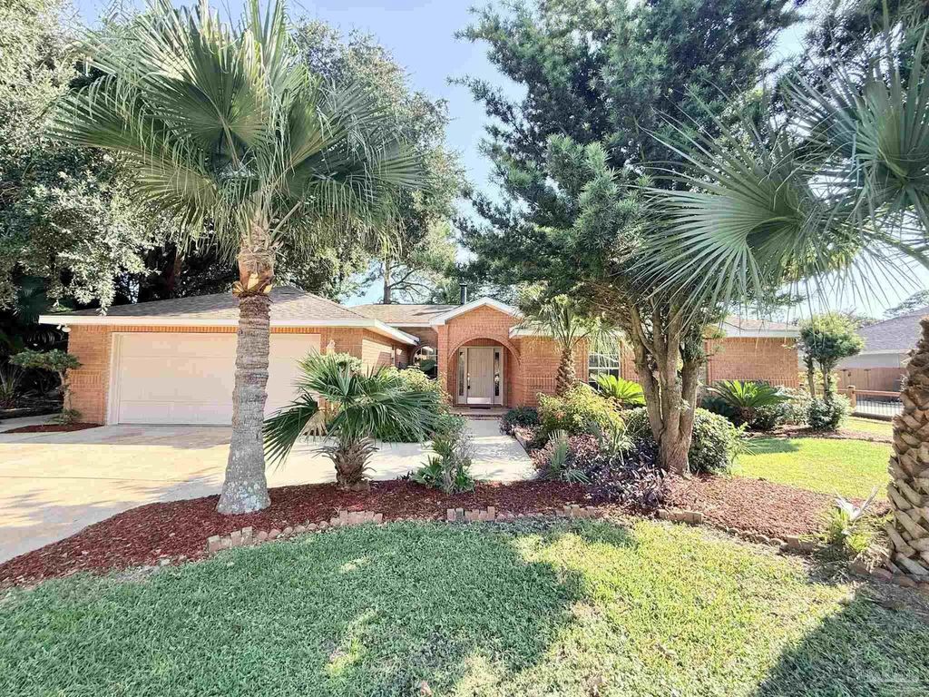 2825 Venetian Garden, Gulf Breeze