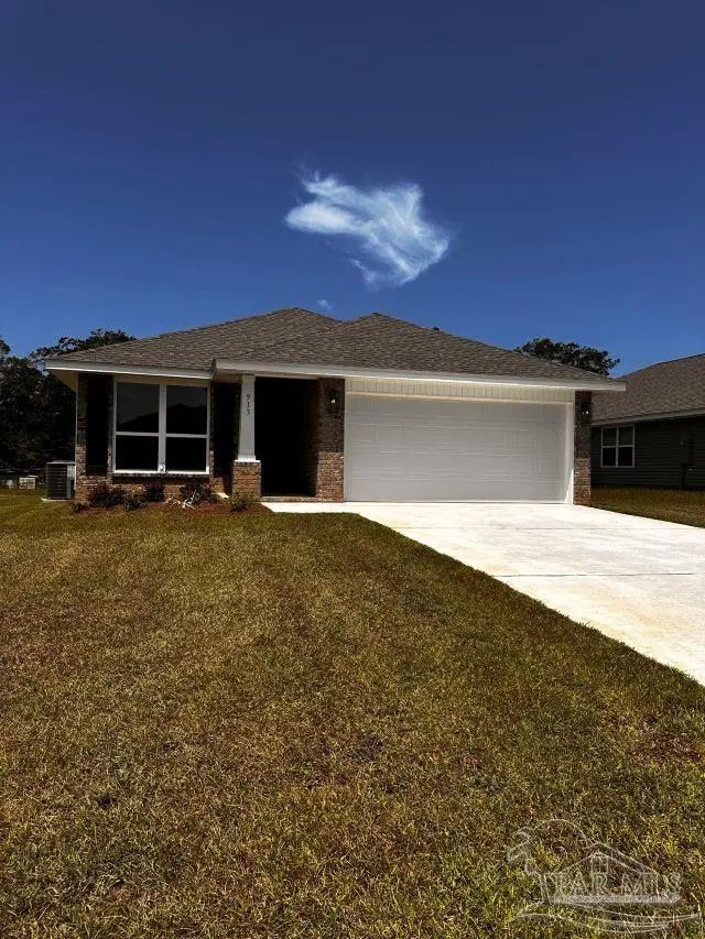 Photo of Listing #684911