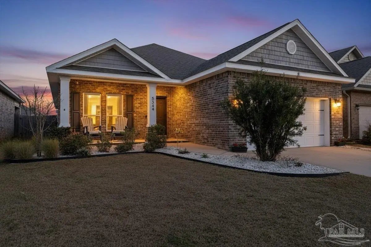 Photo of Listing #678490