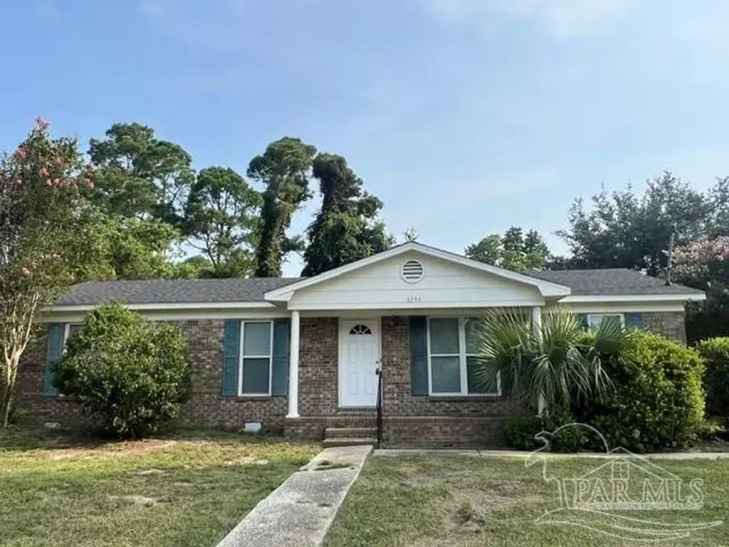 3244 Maplewood Dr, Gulf Breeze