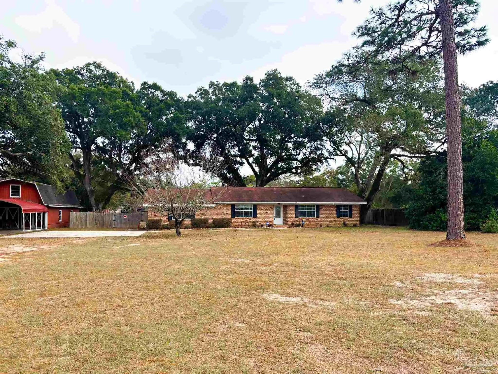 Photo of Listing #675267