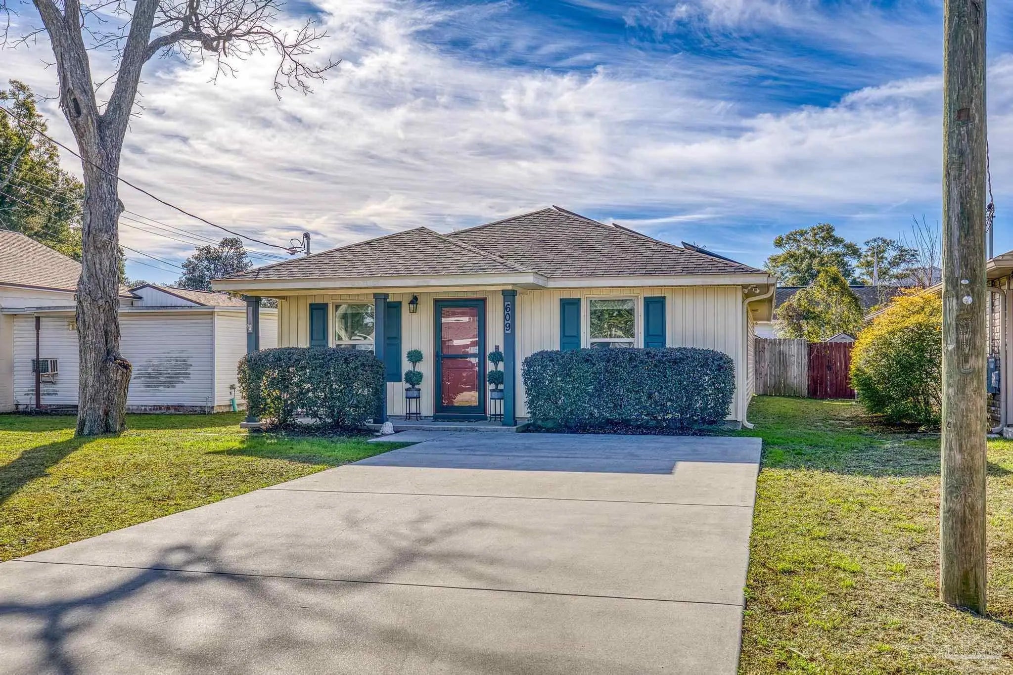 Photo of Listing #676967