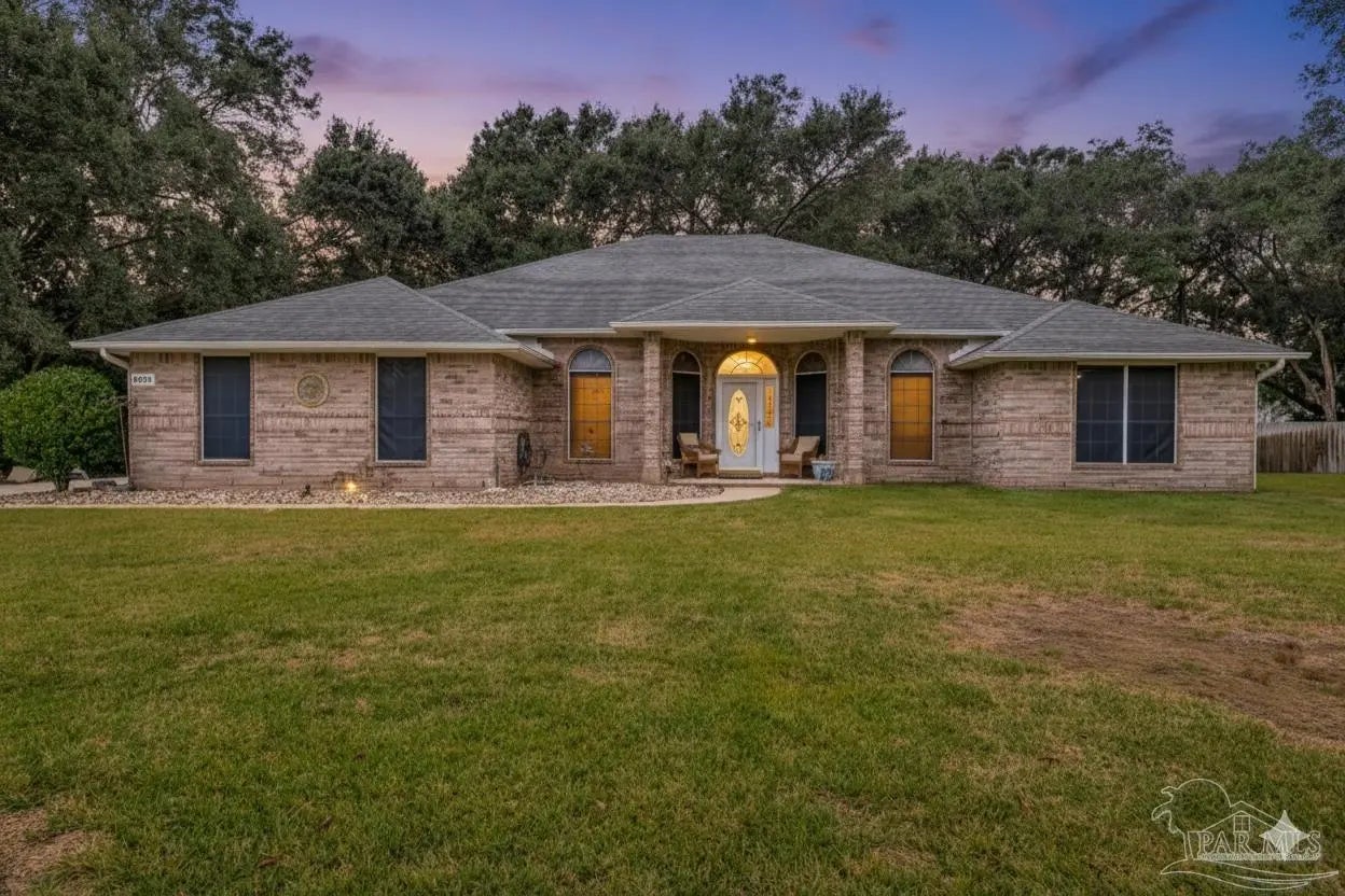 Photo of Listing #672343