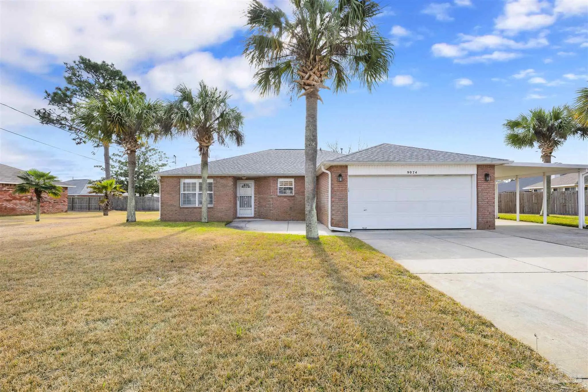 Photo of Listing #678395