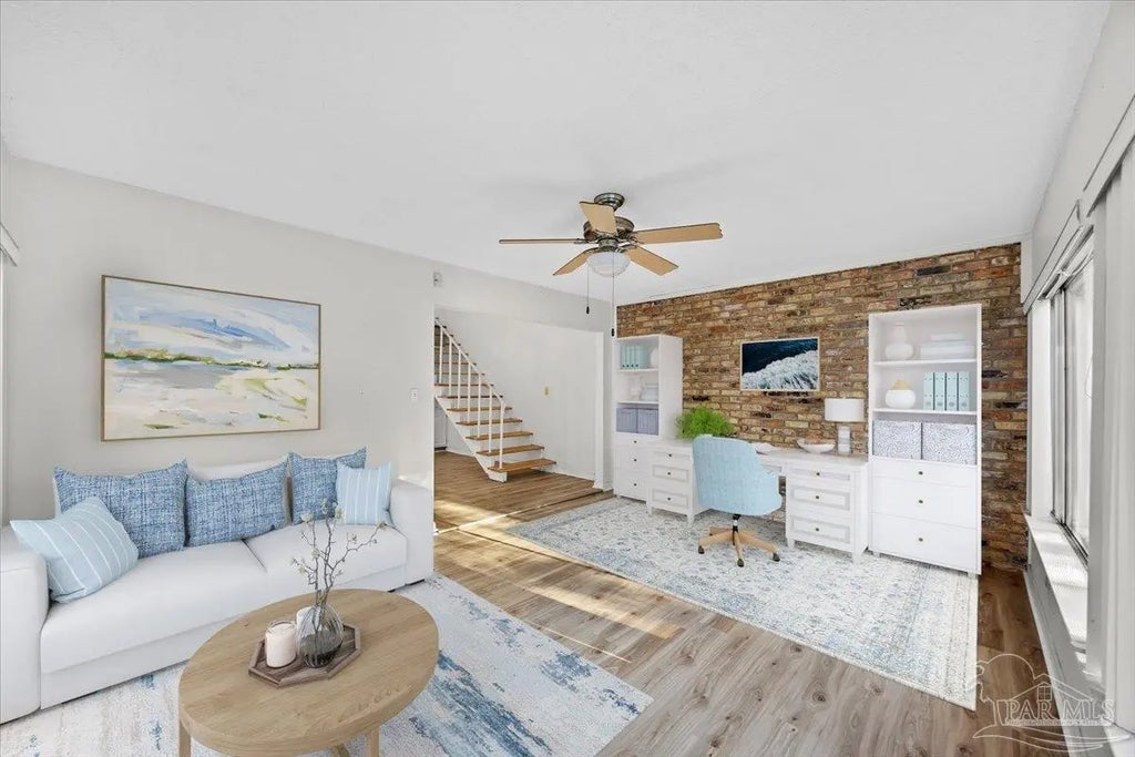 4717 Huron Dr, Pensacola