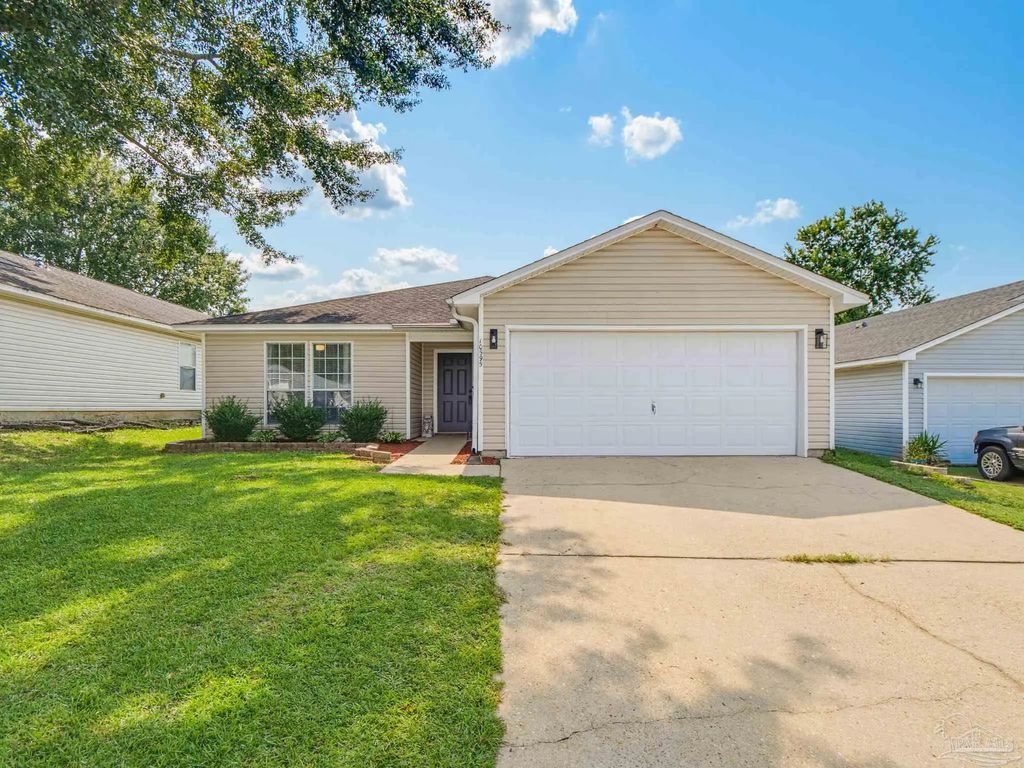 10595 Wilderness Ln, Pensacola