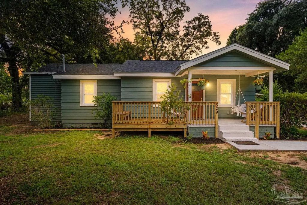 529 E Selina St, Pensacola