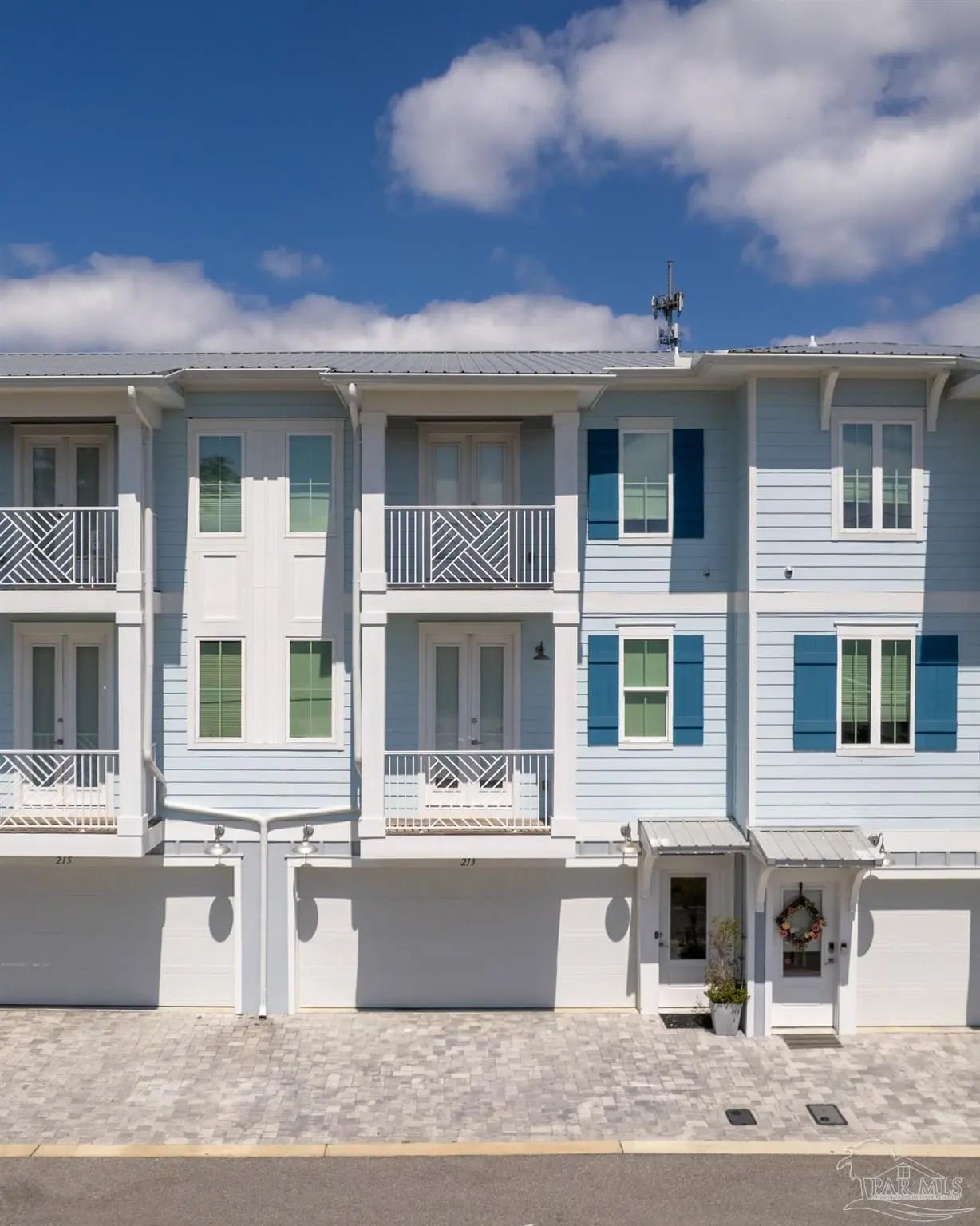 Photo of Listing #662941