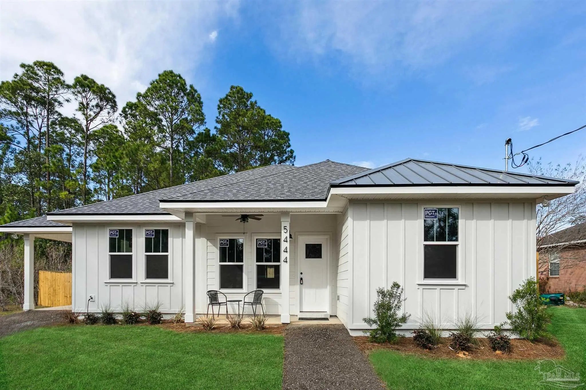 Photo of Listing #678256