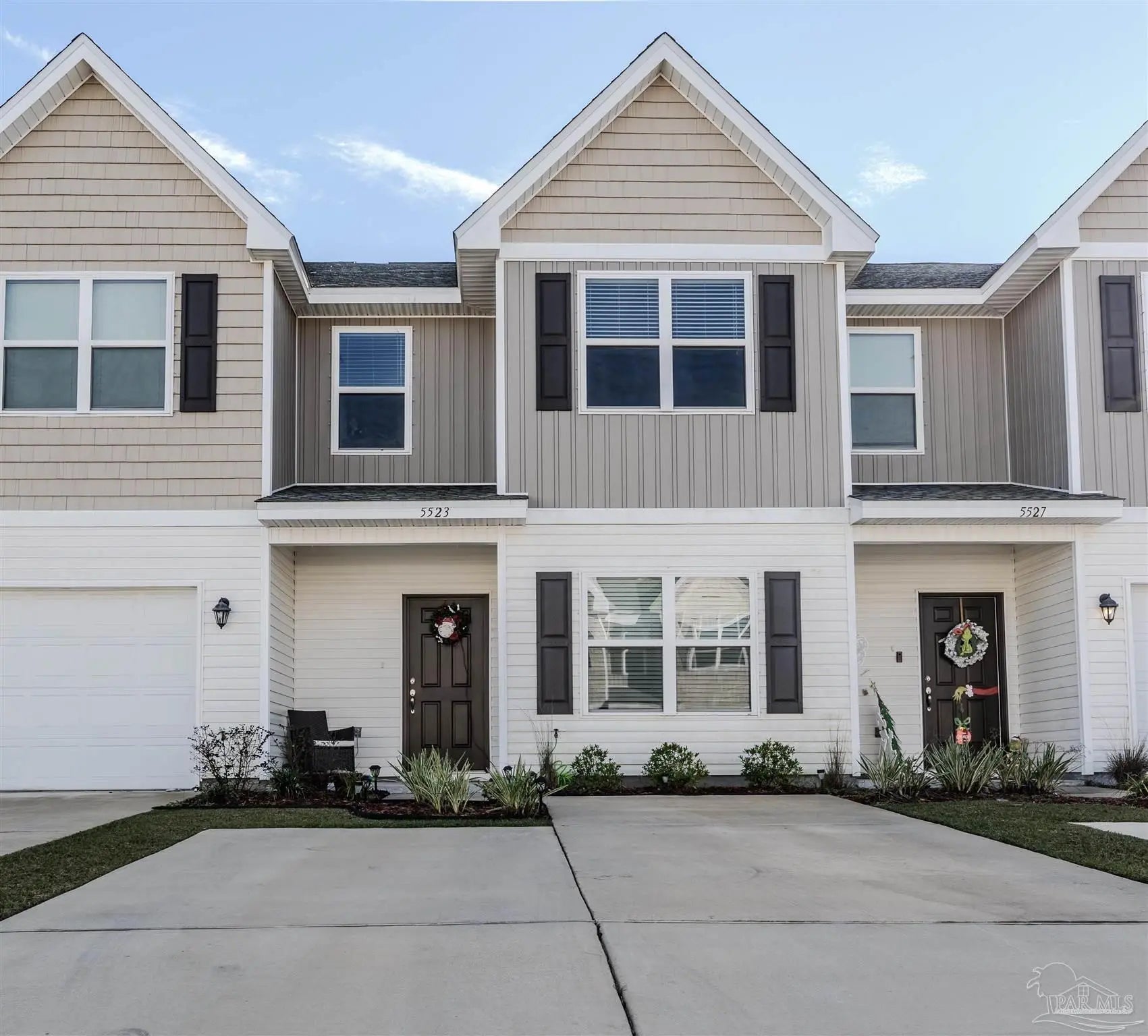 Photo of Listing #675252