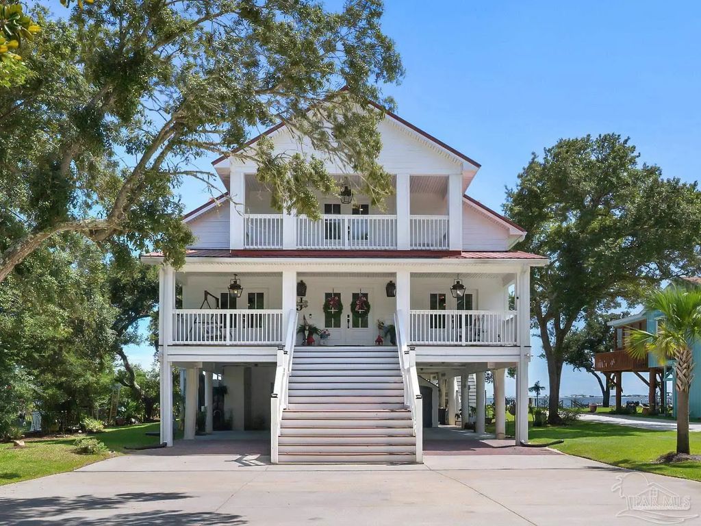 5485 Soundside Dr, Gulf Breeze