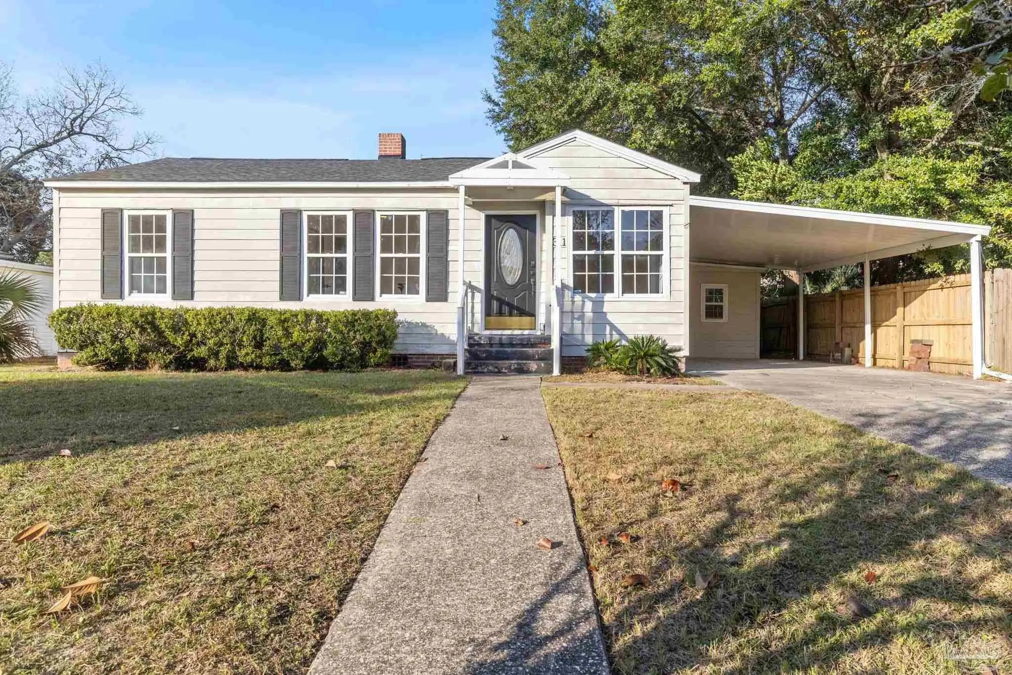 Photo of Listing #674328