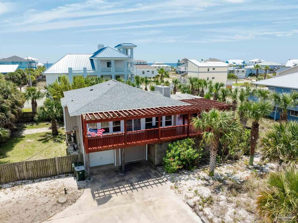 1202 Via Deluna Dr, Pensacola Beach
