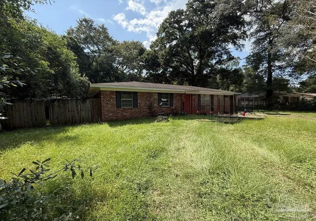 8659 Faye Ave, Pensacola
