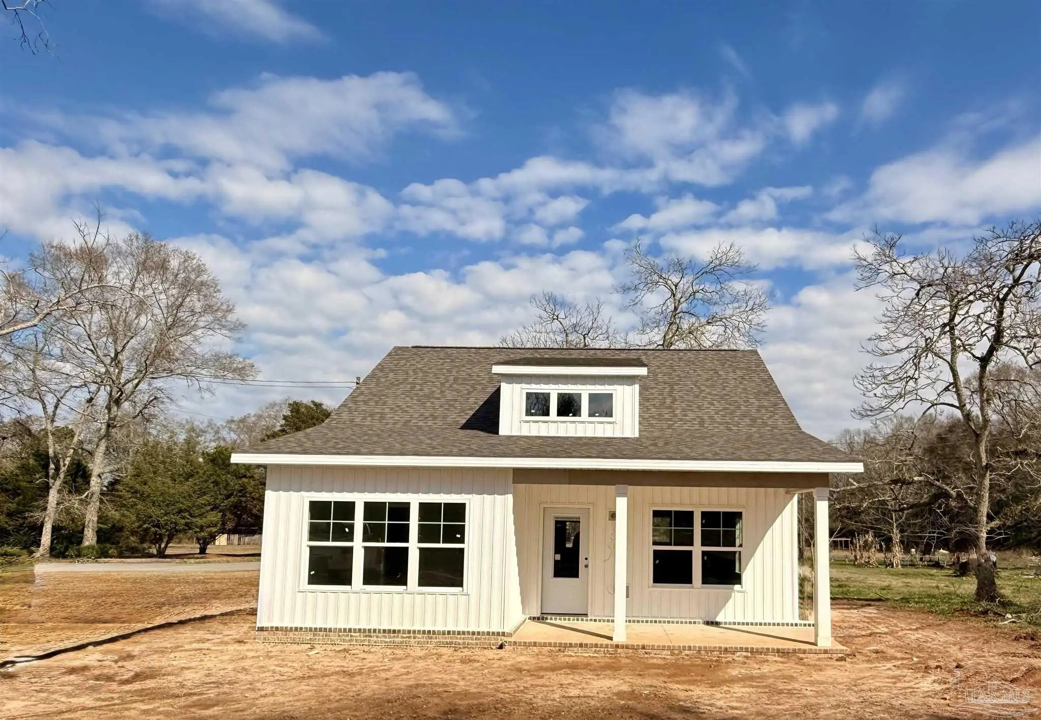 Photo of Listing #677589