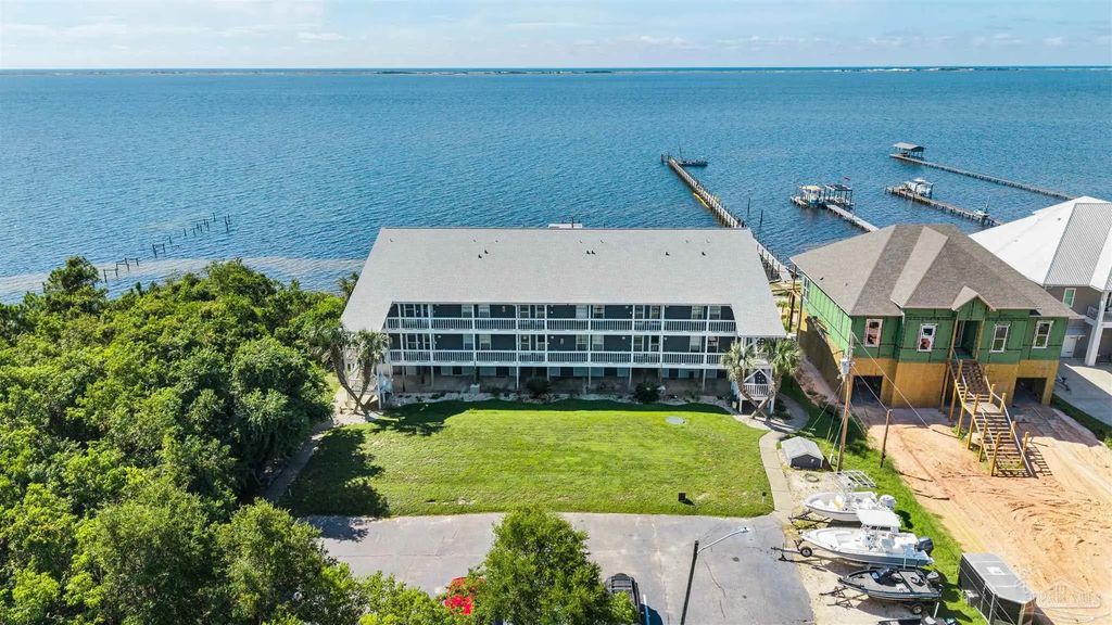 5539 Soundside Dr #l, Gulf Breeze