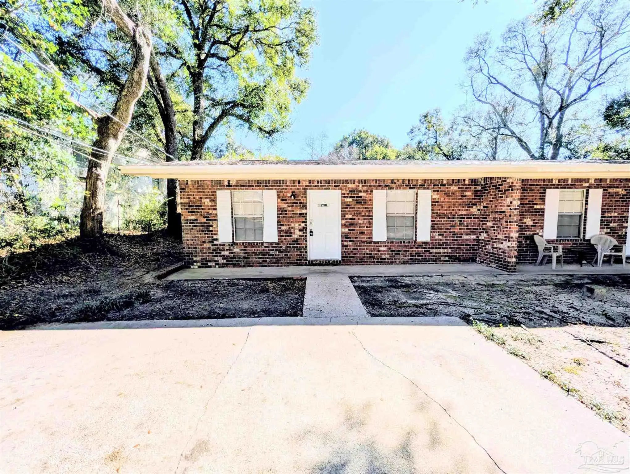 Photo of Listing #677446