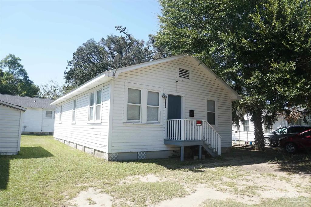 2709 N Davis Hwy, Pensacola