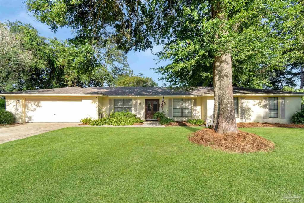 4485 Mcclellan Rd, Pensacola