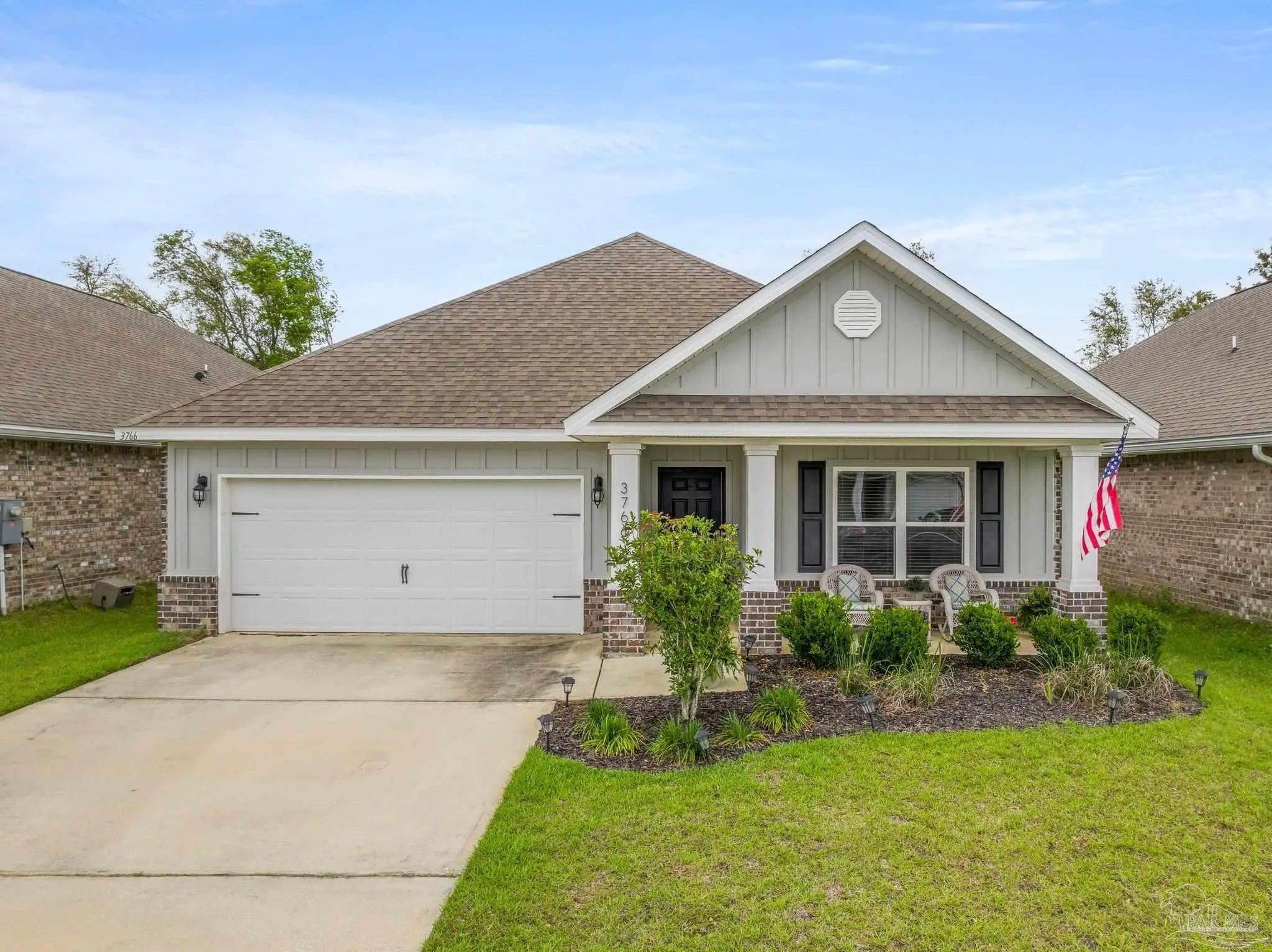 Photo of Listing #678001