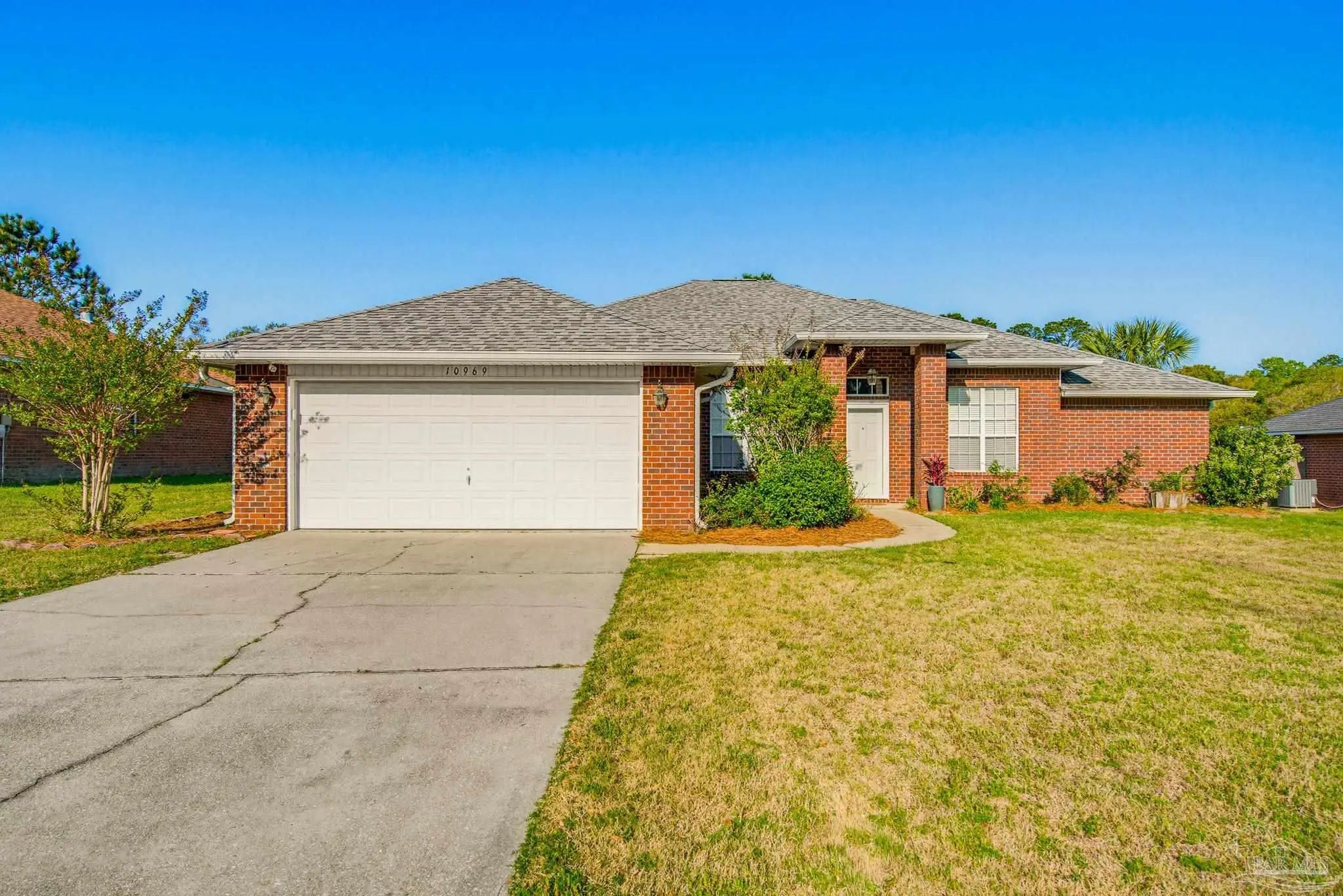 Photo of Listing #679814