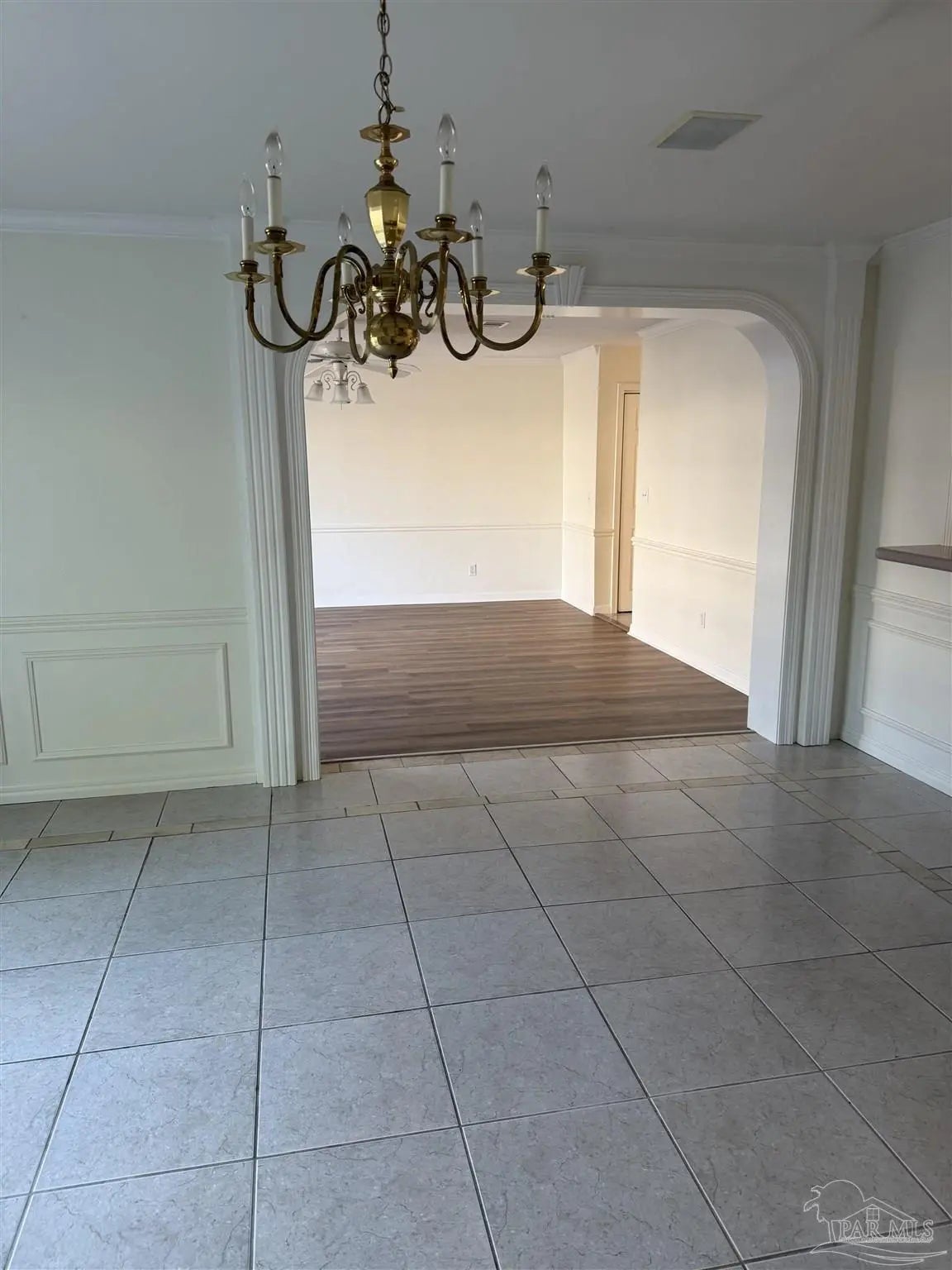 Photo of Listing #673924