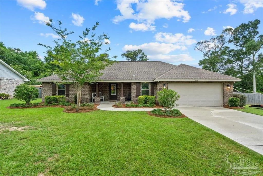 1016 Rachel Cir, Cantonment