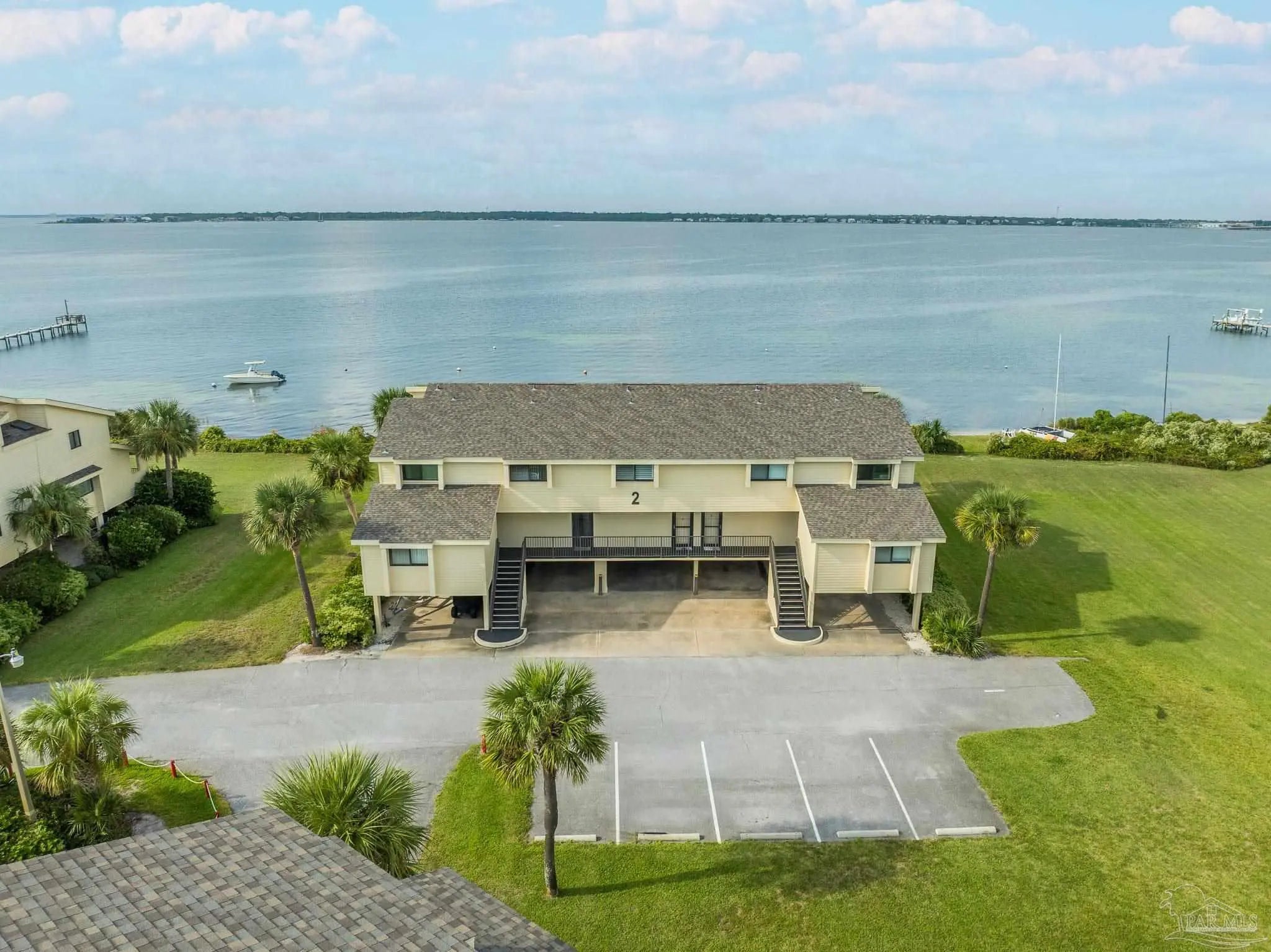 Photo of Listing #672209