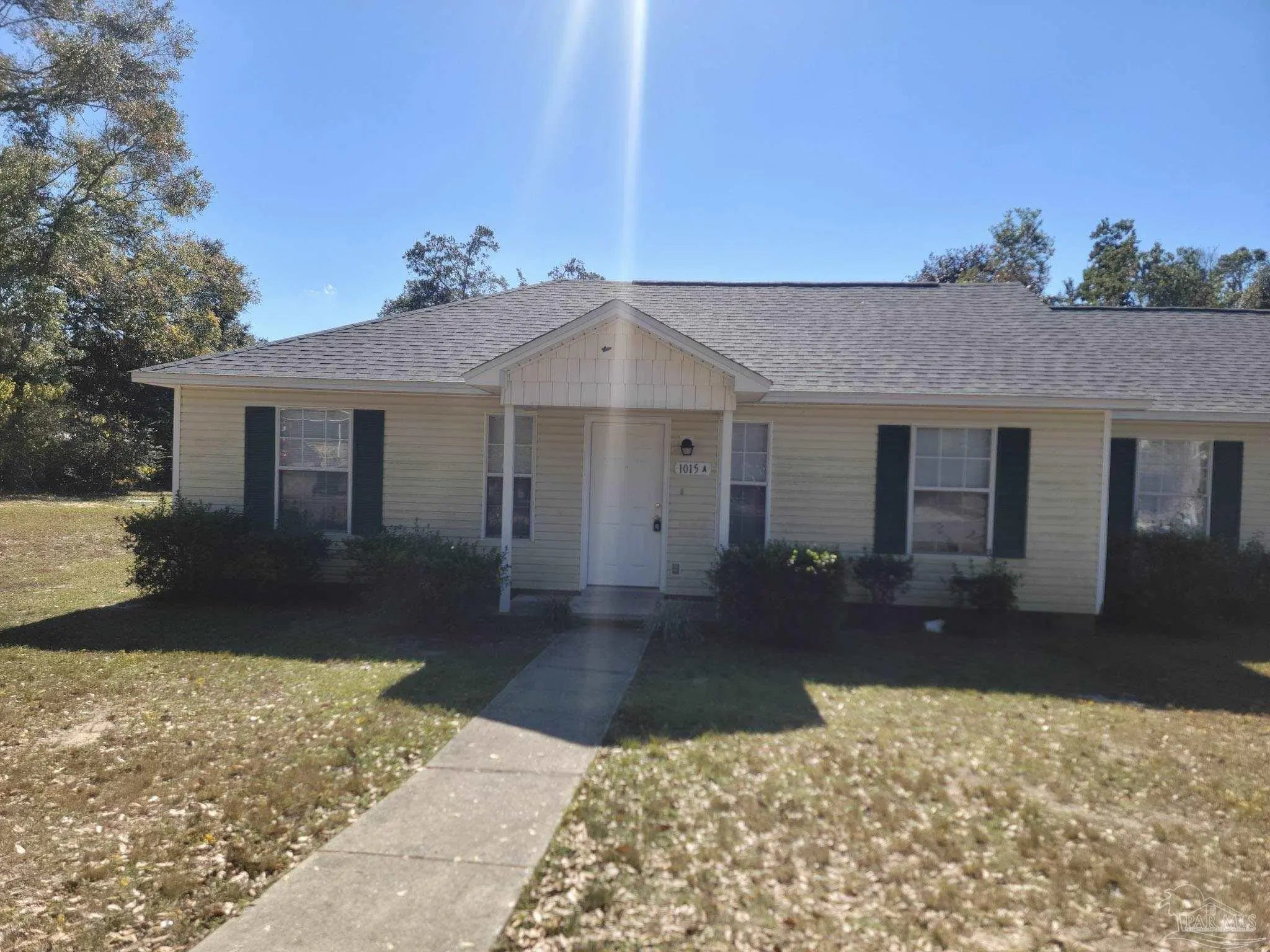 Photo of Listing #673693