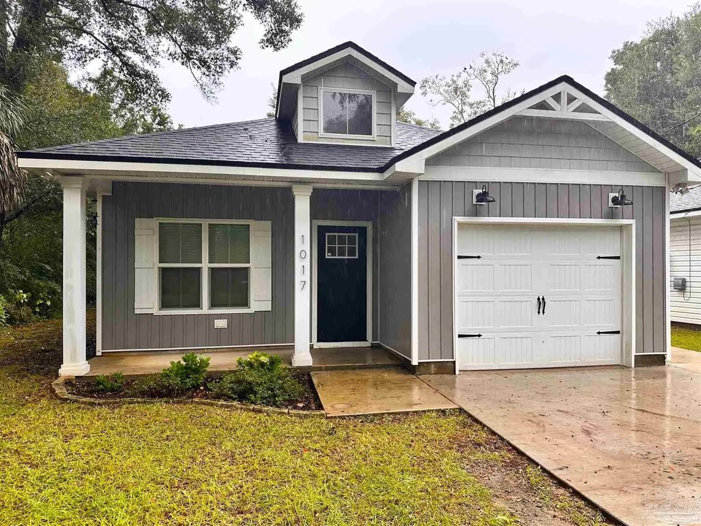 1017 N 60th Ave, Pensacola