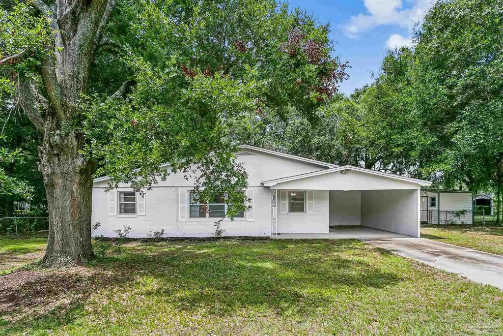 5805 St Elmo St, Pensacola