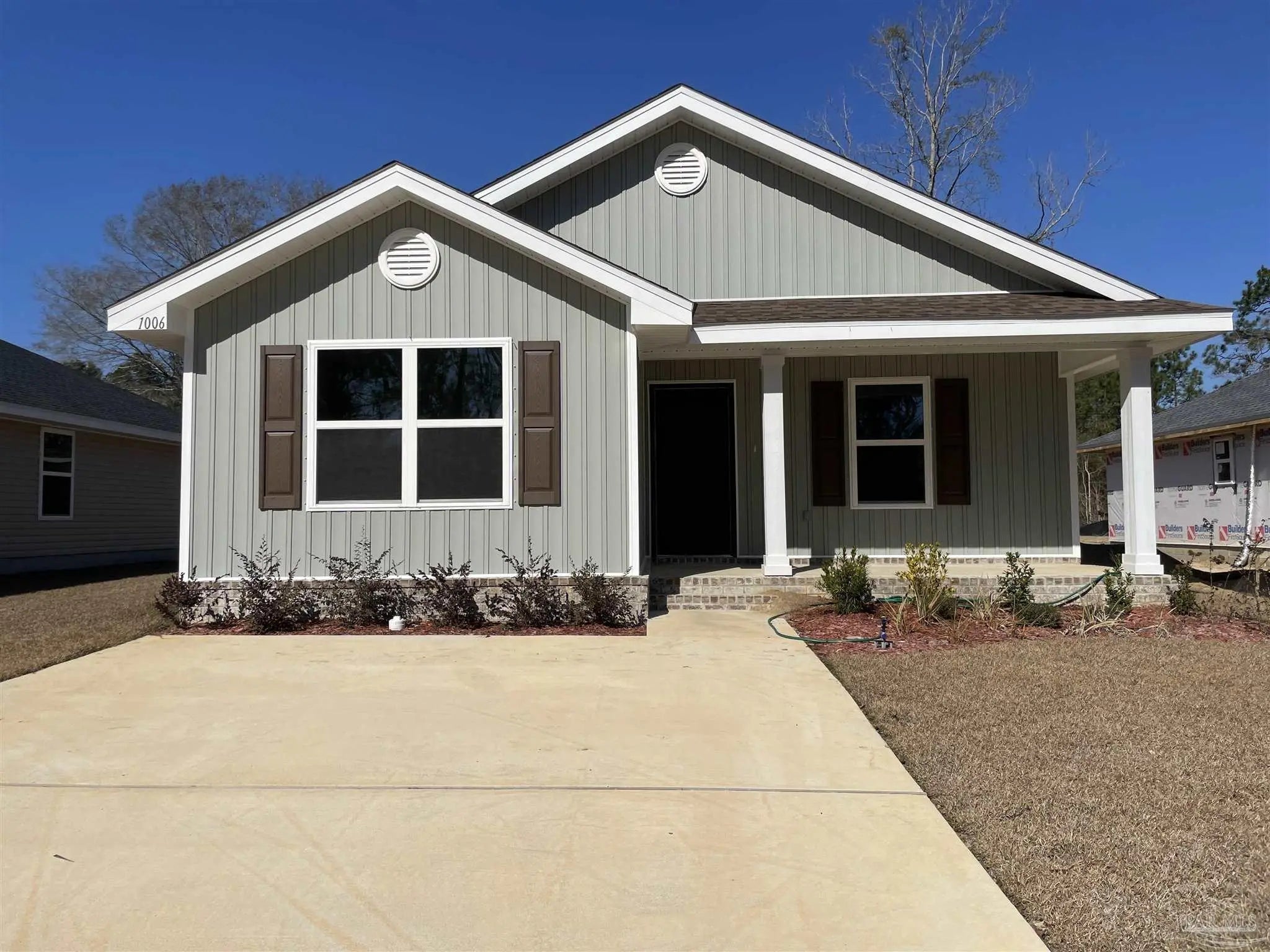 Photo of Listing #658447