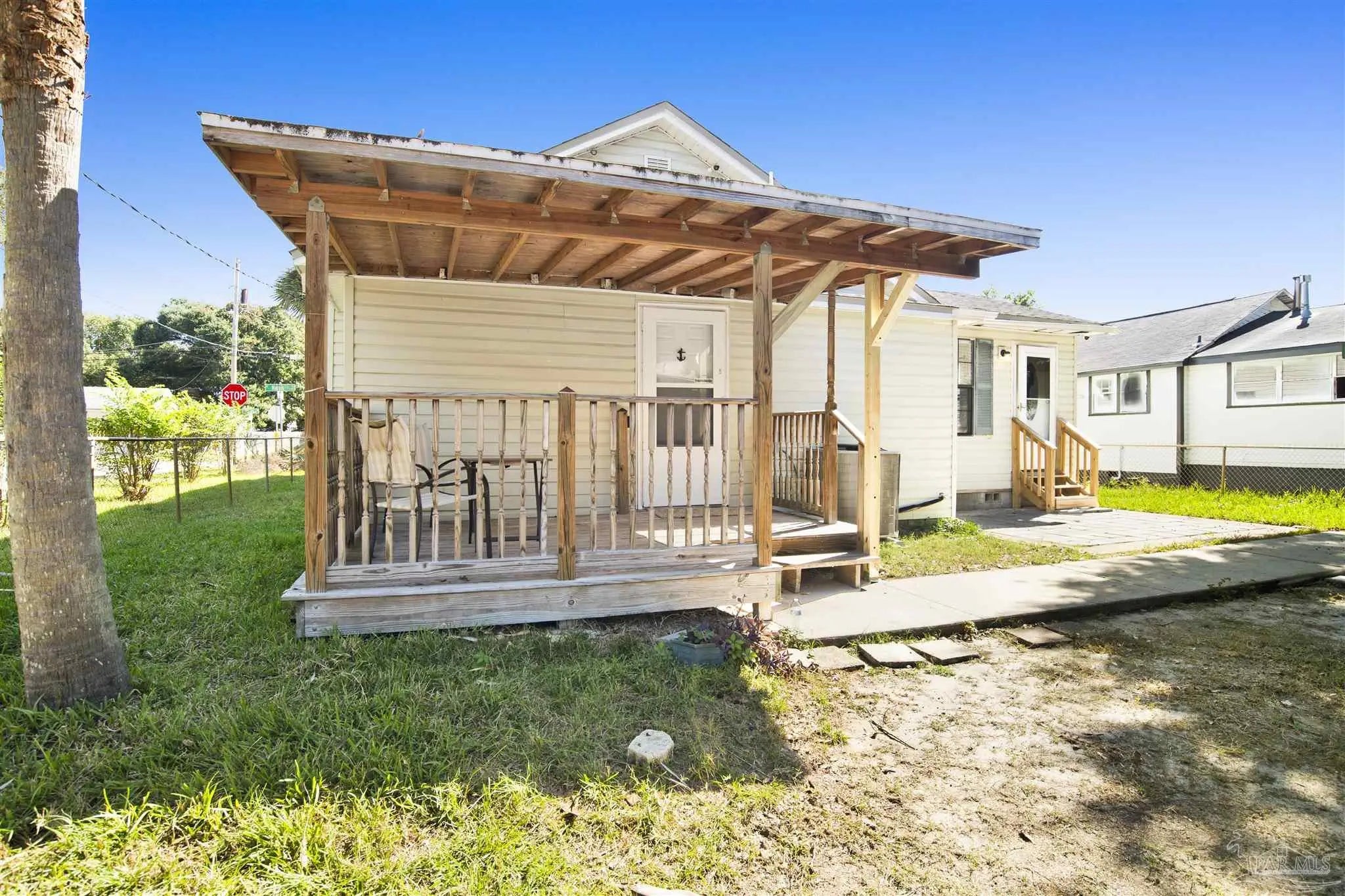 Photo of Listing #672861