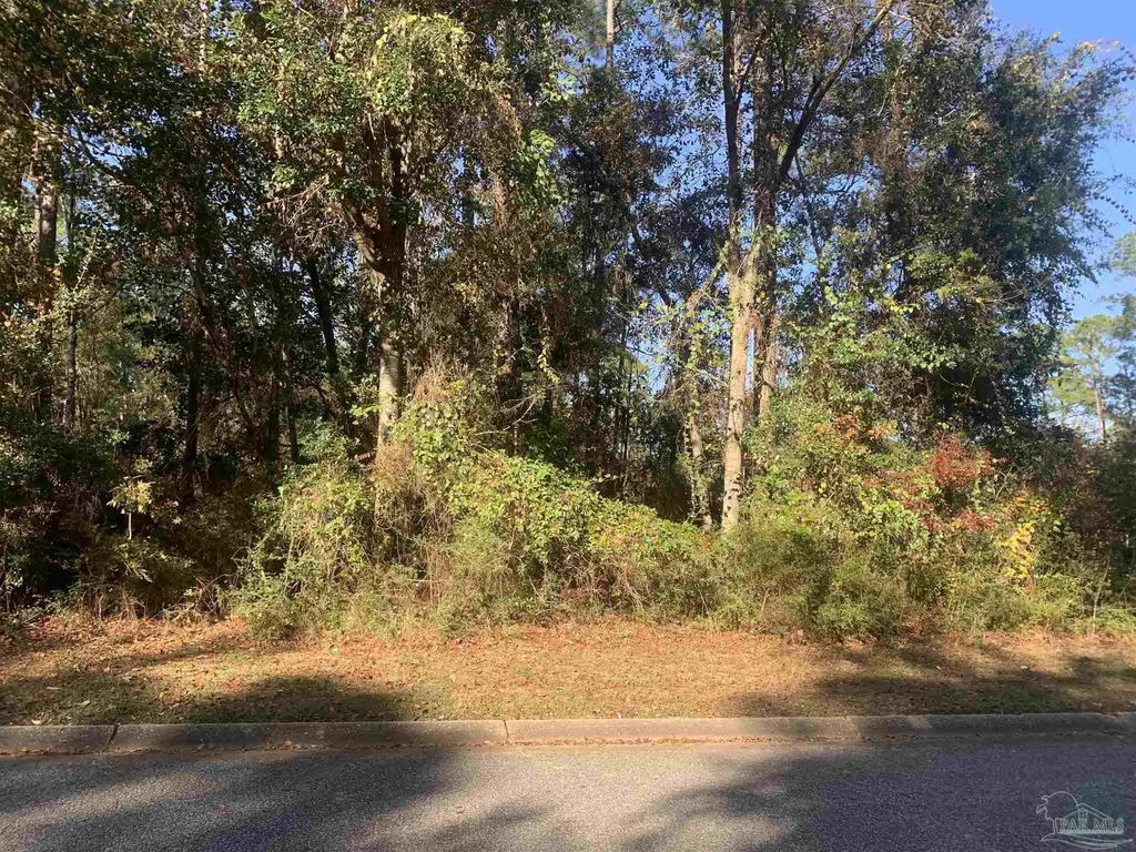 2737 Ashbury Ln, Cantonment