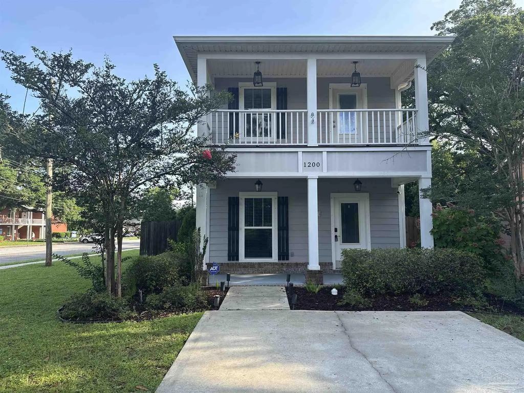 1200 E Maxwell St, Pensacola