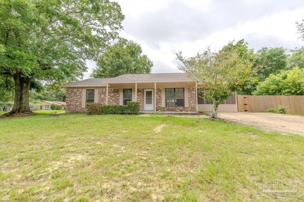 7727 Coronet Dr, Pensacola