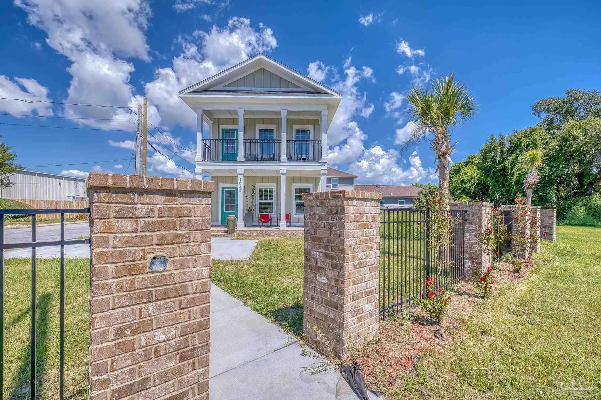 Photo of Listing #670605