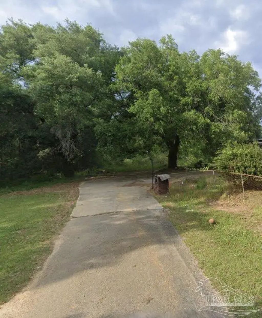 1004 W Hurricane Rd, Bay Minette