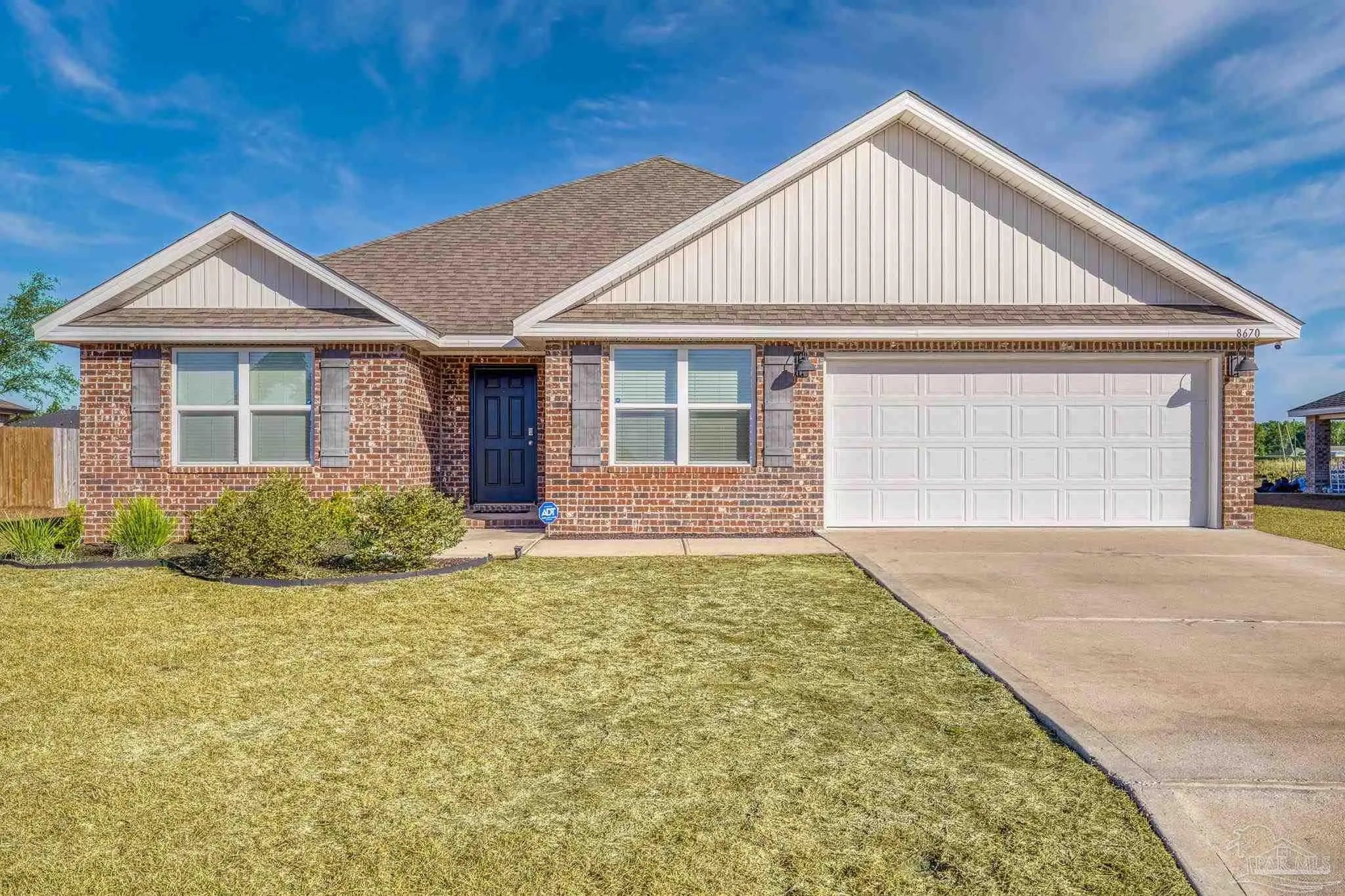 Photo of Listing #675211