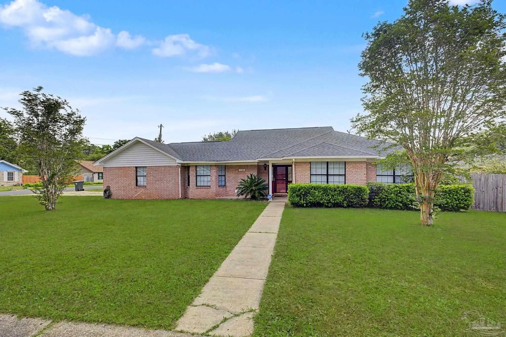 1104 Bremen Ave, Pensacola