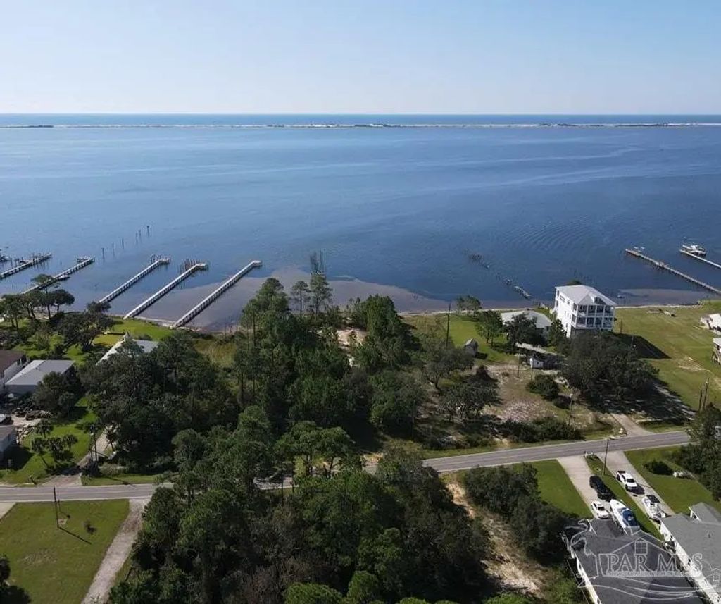 Lot 6 Soundside Dr, Gulf Breeze