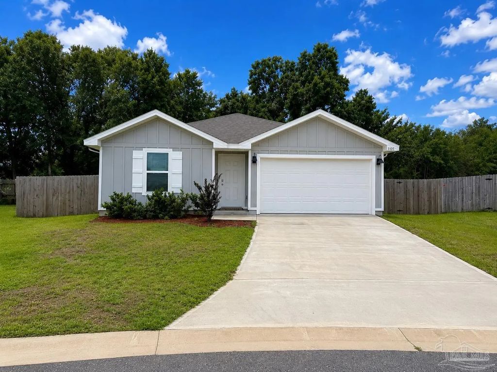 3105 Tricia Cir, Crestview