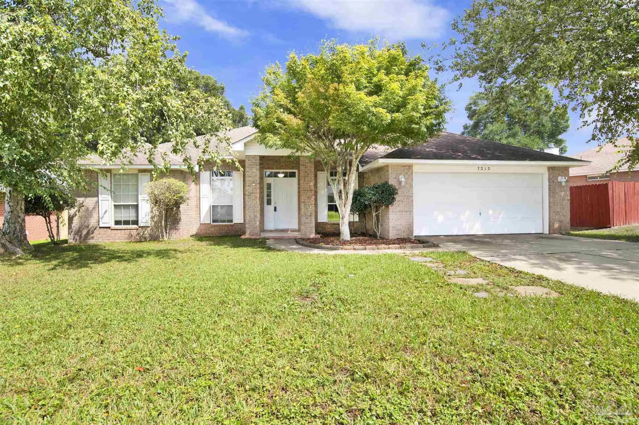 Photo of Listing #671938