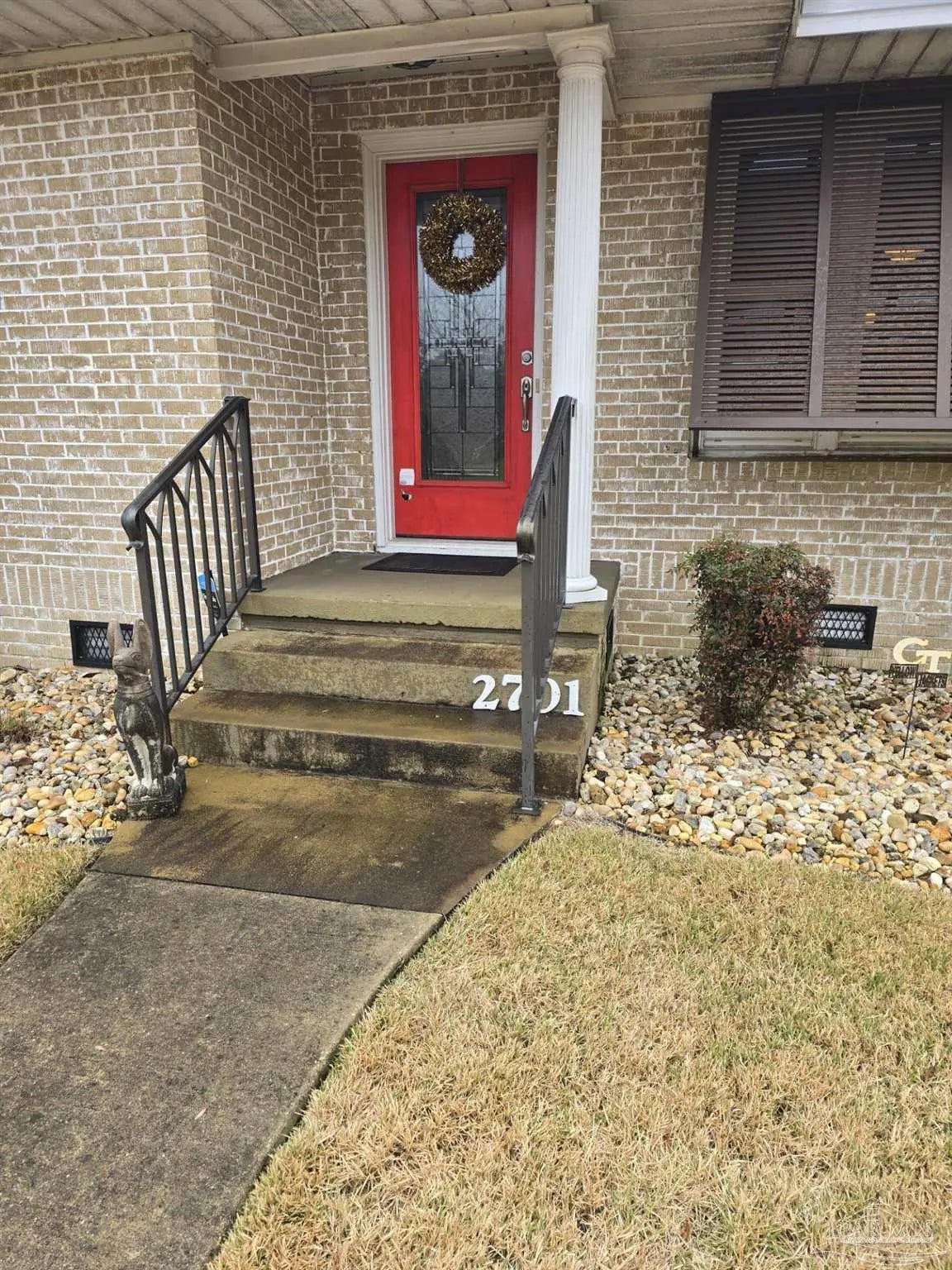 Photo of Listing #678558