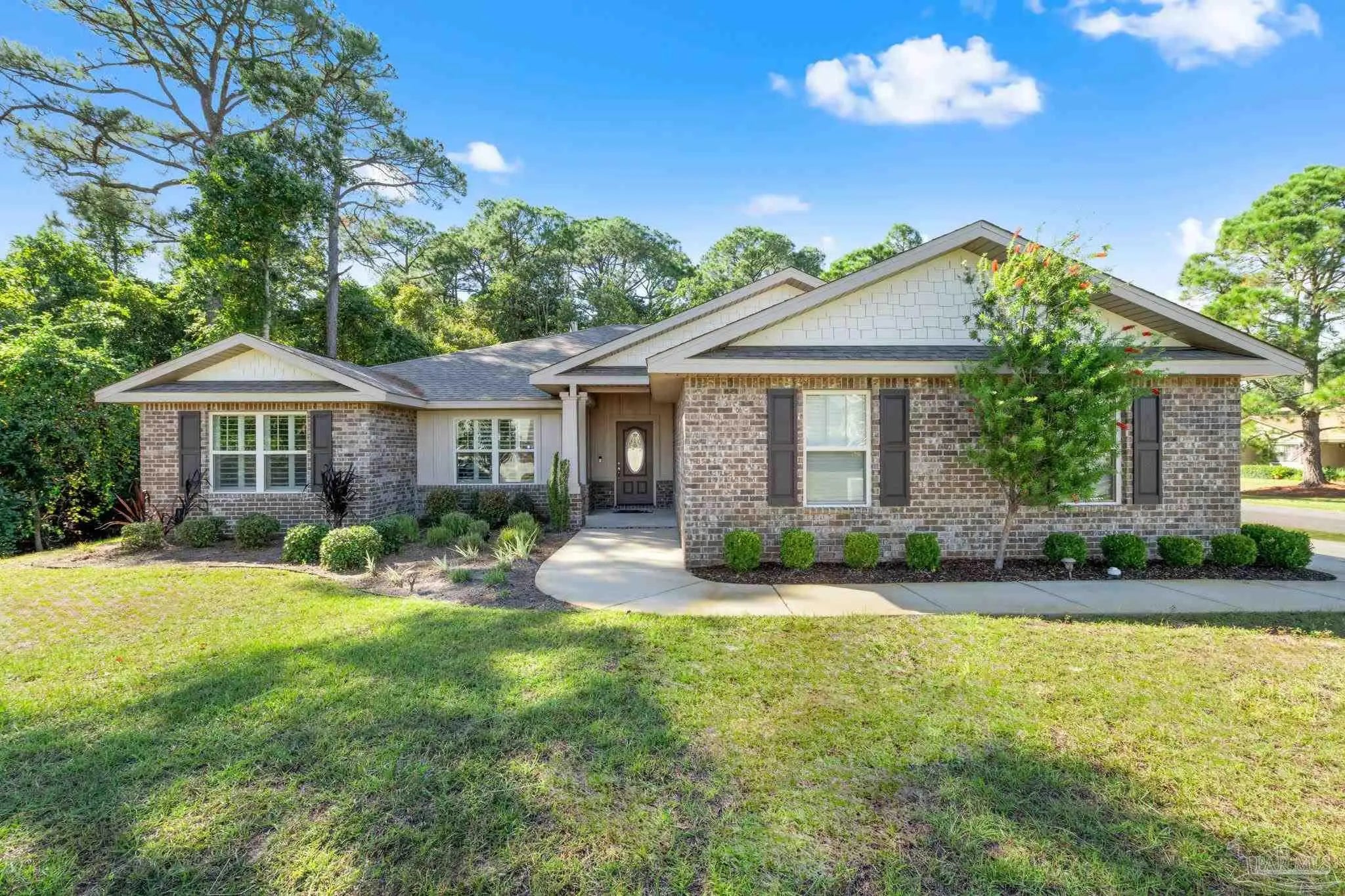 Photo of Listing #673247