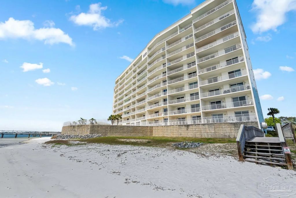 154 Ethel Wingate Dr #803, Pensacola