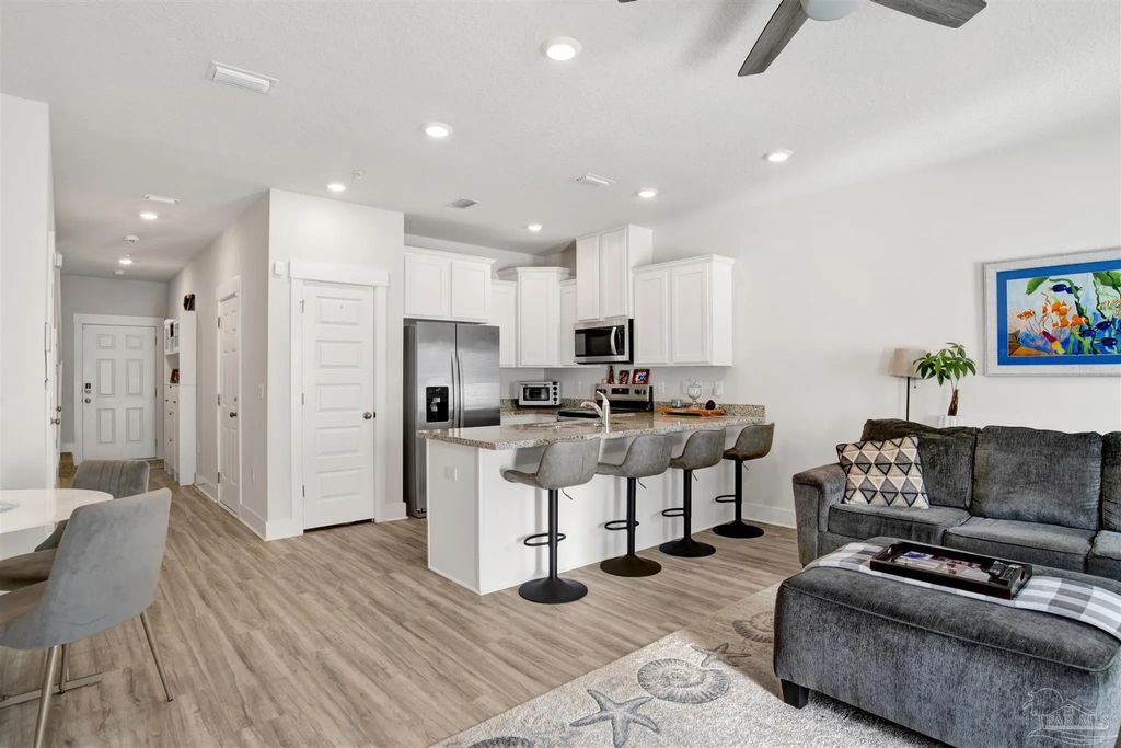 9408 Nature Creek Ln, Pensacola