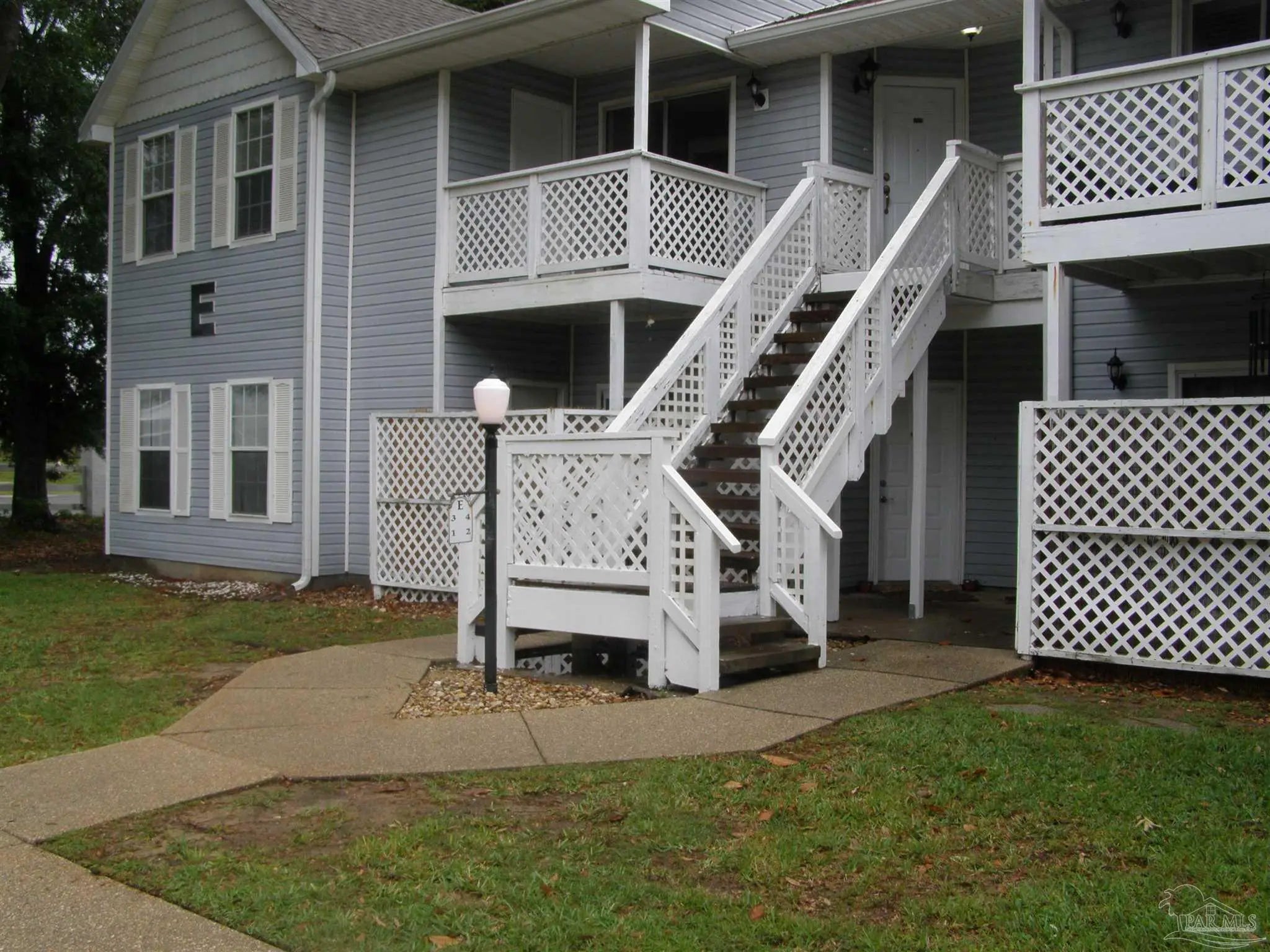 Photo of Listing #675589